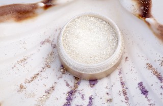 make-up inverno, ombretto bianco, trucco occhi