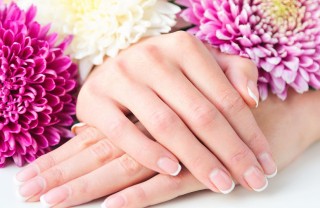 manicure perfetta fatta in casa, come farsi la manicure da sole
