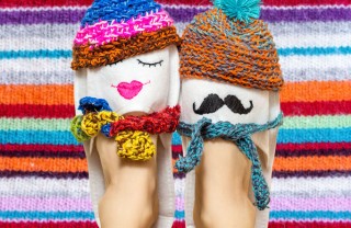 Regali di San Valentino fai da te: le pantofole personalizzate per lui cucite a mano regali san valentino fai da te, pantofole personalizzate per lui cucite a mano, idee cucito san valentino