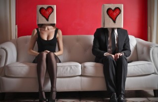 coppia, uomo innamorato, ragazzo timido