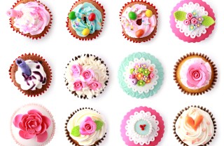cupcake primavera, idee floreali, pasta di zucchero, cupcake, cake design primavera