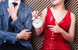 Come funziona lo speed date e come comportarsi speed date, appuntamento al buio, coppia