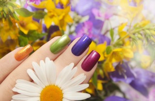 nail art, trucco, primavera 2017