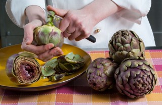 come pulire i carciofi