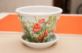 rinnovare vasi terracotta, vasi terracotta decoupage