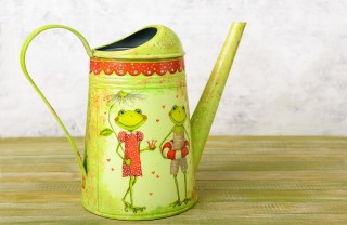 annaffiatoio decoupage, lavoretti fai da te decoupage