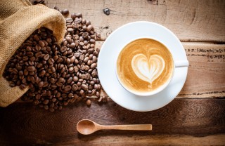 come preparare il caffè macchiato