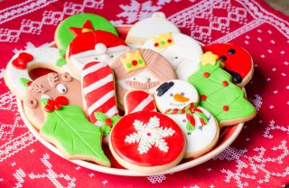 biscotti di natale pasta di zucchero, biscotti di natale da regalare
