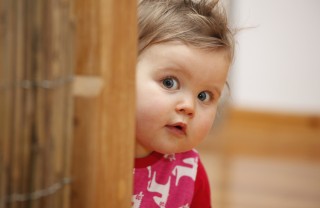 Bambino alla scuola materna asilo, bambino