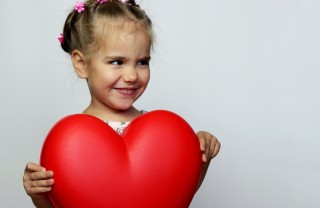 san valentino, bambina