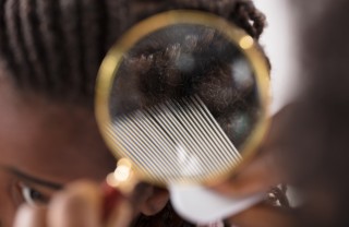 eliminare pidocchi capelli molto ricci, eliminare pidocchi capelli ricci