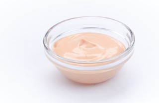 salsa rosa ricetta, preparare salsa rosa