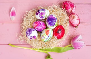 uova polistirolo decoupage, decorare uova pasqua