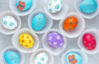 decorare uova polistirolo, decorare uova di Pasqua