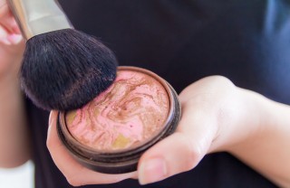 bronzer