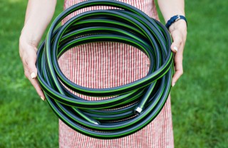 tubo irrigazione perde acqua, tubo gomma perde acqua