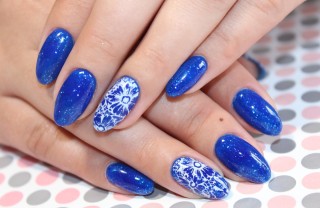 nail art, blu elettrico, unghie