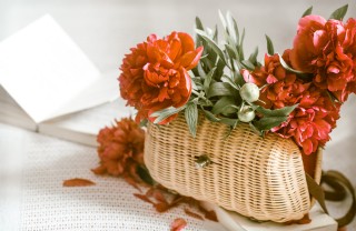 borsette fiori freschi, borsette floreali, decorazioni matrimonio, bouquet sposa borsetta