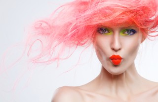 Tendenza Neon peach hair Neon peach hair