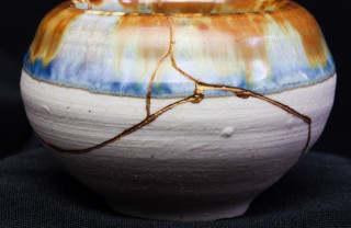 vaso giapponese oro, kintsugi come fare, vaso giapponese come fare