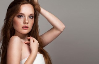 trucco viso, lentiggini, come valorizzarle