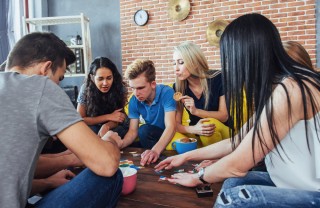 Ferragosto in casa, giochi per adulti ferragosto casa, giochi adulti, cosa fare a ferragosto