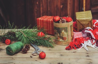 Come decorare la scatola del panettone o del pandoro con il decoupage come decorare scatola panettone, decoupage scatola, come decorare scatola pandoro