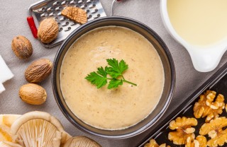 pesto, noci, preparazione