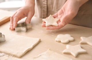 albero natale pasta sfoglia, alberelli pasta sfoglia