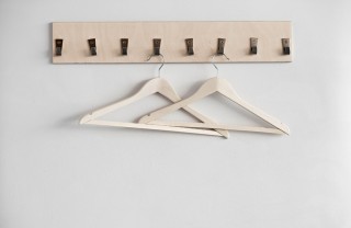 come fissare appendiabiti, fissare appendiabiti al muro, come montare appendiabiti, come fissare attaccapanni