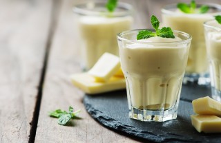 Come preparare la mousse al cioccolato bianco mousse, cioccolato bianco, trucchi cucina