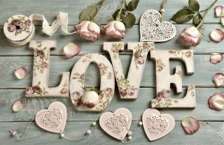 Lavoretti di decoupage per San Valentino da fare con i bambini decoupage san valentino, decoupage bambini, lavoretti san valentino bambini