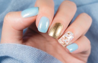 nail art, decorazione unghie, colori chiari