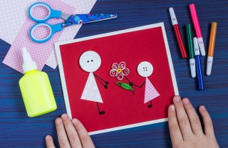 Come fare un biglietto con i bottoni per la mamma biglietto festa mamma fai da te