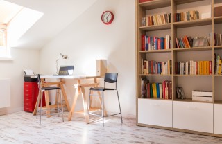 Libreria con libri ordinati libreria come disporre libri, come disporre libri, come sistemare libri, come ordinare libri
