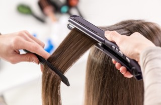 piastra per capelli, vapore, stirare la chioma