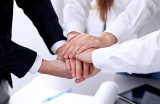 Come ritrovare lo spirito di squadra, le frasi più utili spirito squadra lavoro