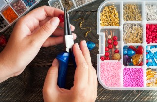 orecchini fai da te, orecchini gomma crepla