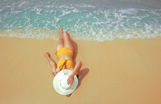 come abbronzarci velocemente, scottature, protezione