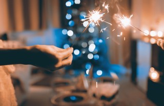 come festeggiare capodanno casa, capodanno casa, capodanno idee, cosa fare capodanno