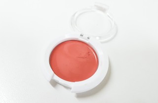 blush, crema, applicazione