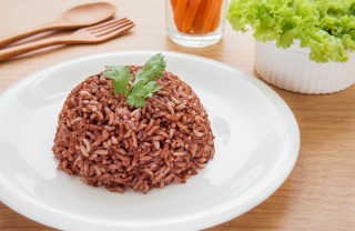 La cottura del riso rosso e come cucinarlo buono cuocere riso rosso, modi, tempi