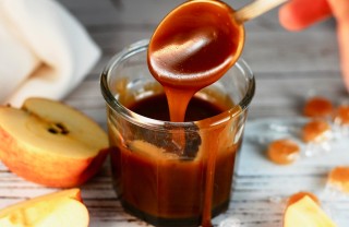 caramellare frutta fresca