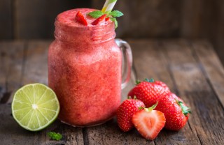 granita, fragole, dolci senza zucchero