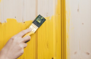 Verniciatura della porta come verniciare porte esterno legno, verniciare porte legno