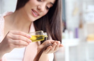 Olio per capelli