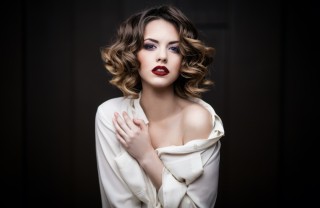 trend colore capelli, autunno 2020 beauty, tingere la chioma
