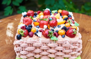 torte frutta decorate, decorazioni torte frutta