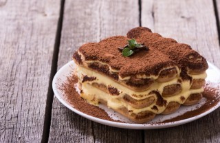 tiramisu spumoso panna