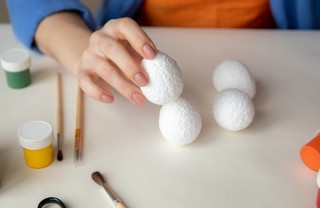 uova polistirolo decorate